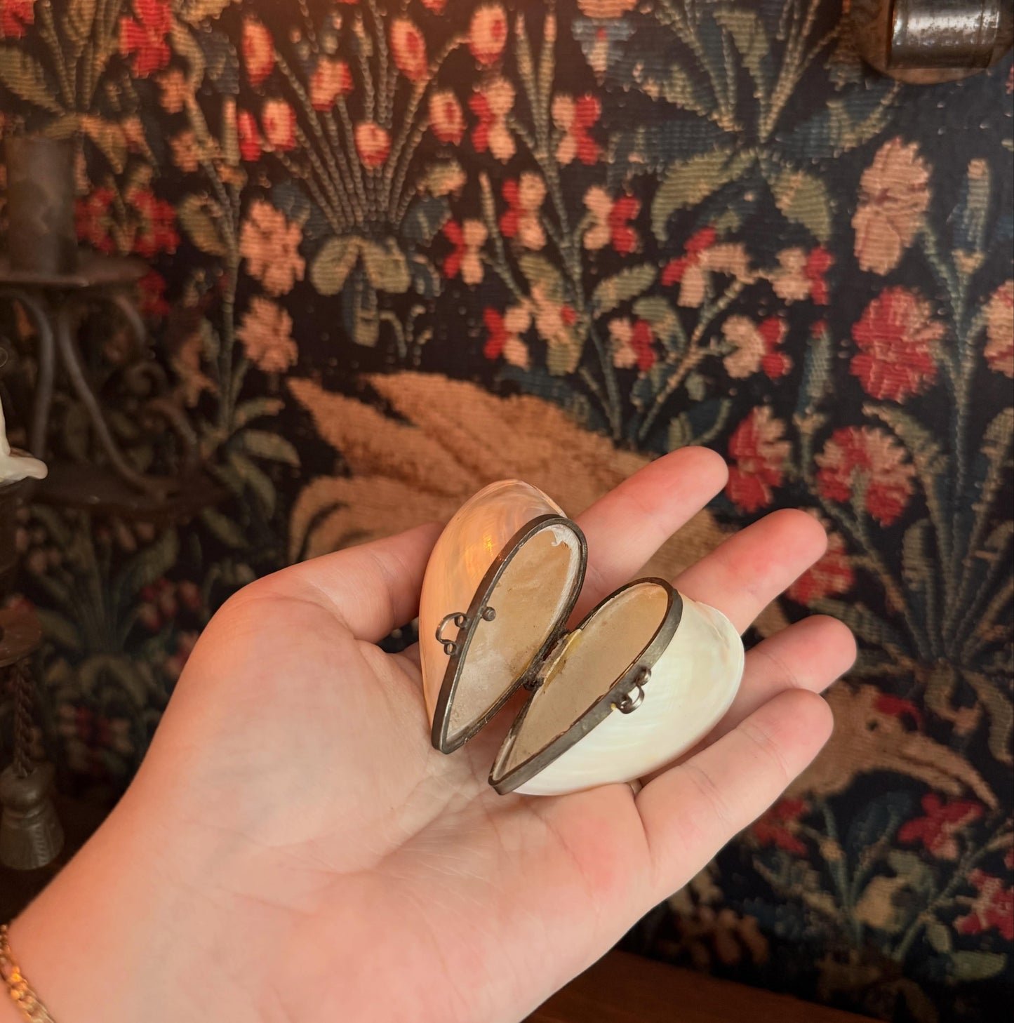 Victorian “Pure of Heart” Shell box with Silver Clasp