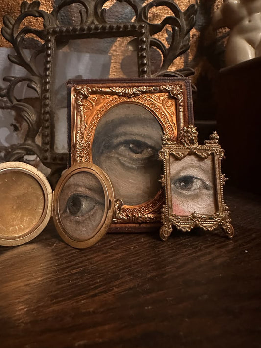 Custom Lover's Eye