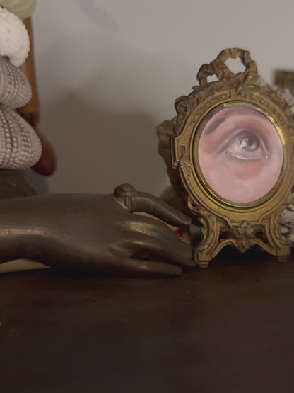 Custom Lover's Eye
